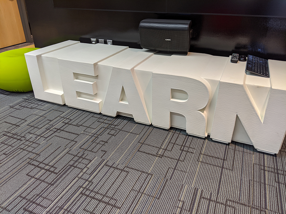 A sculpture of the word Learn